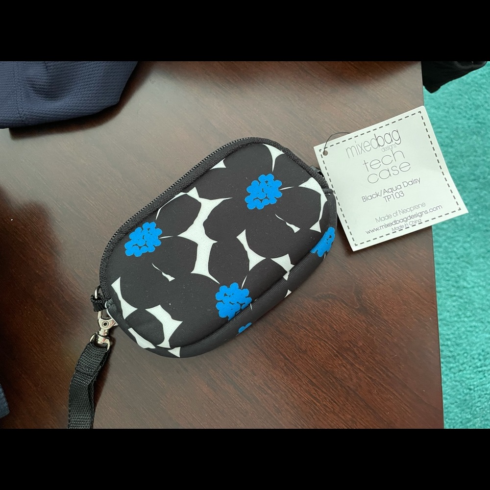 Mixed bag wristlet